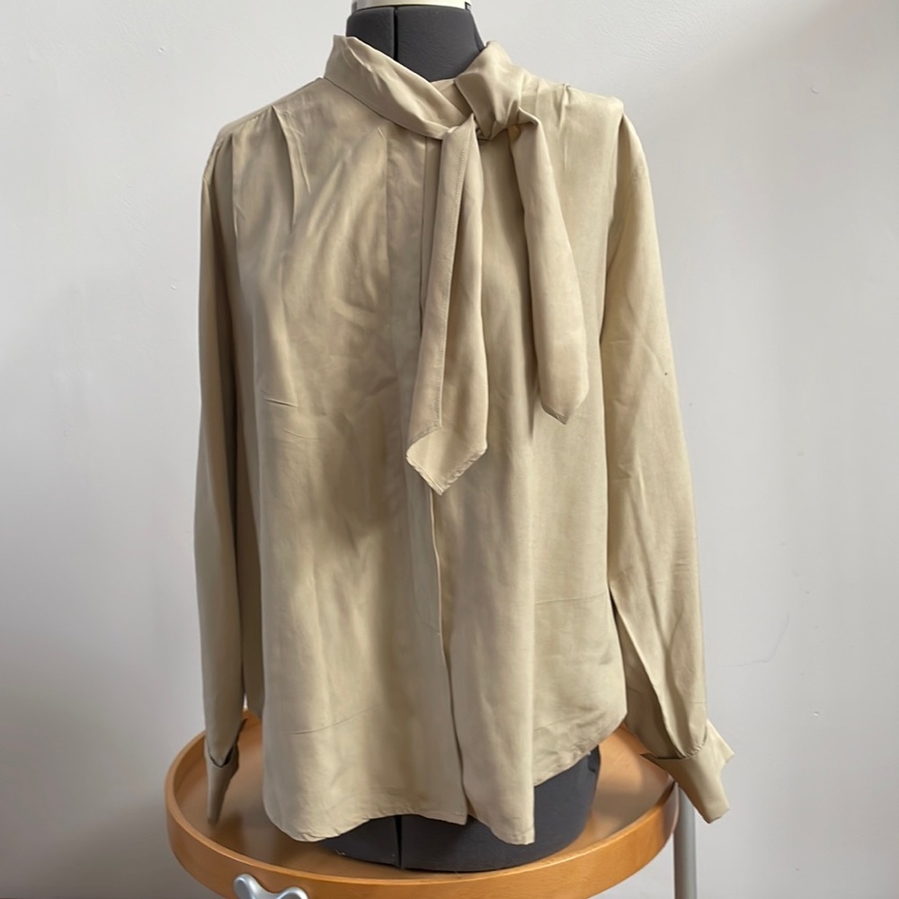 Hasting and Smith Vintage 100% Silk